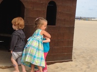 Making friends on the beach